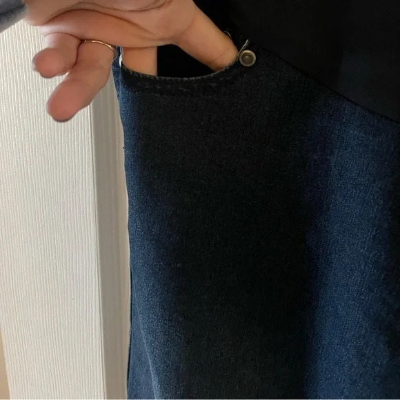 Times two maternity jeans • NWT • Women’s Medium - Picture 2 of 7